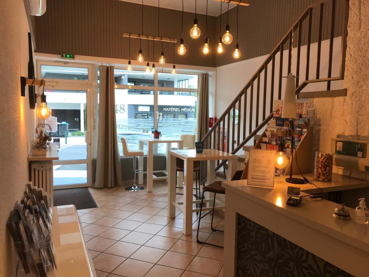 Hotel Alpes Cevennes Guilherand-Granges エクステリア 写真