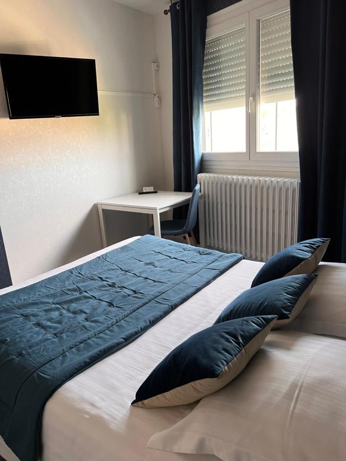 Hotel Alpes Cevennes Guilherand-Granges エクステリア 写真