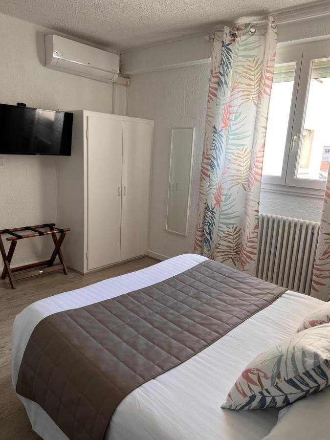 Hotel Alpes Cevennes Guilherand-Granges エクステリア 写真